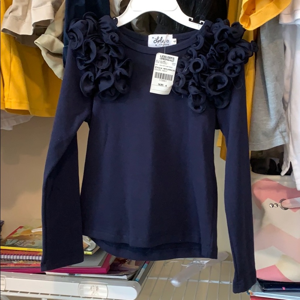 Beautiful size 4 girl’s navy blue shirt